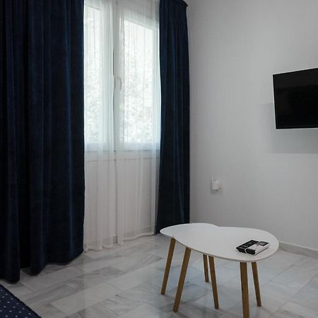 Az Modern Studio Volos Exterior foto