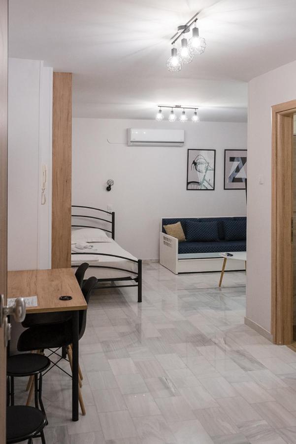 Az Modern Studio Volos Exterior foto